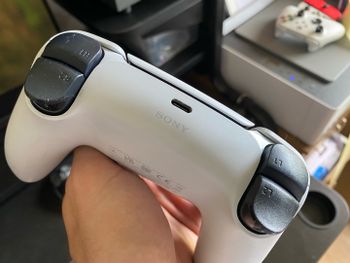 Get Sony Playstation 5 Dualsense White Controller / Pultelis 