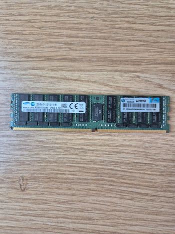 Samsung 752372‑081 genuine hp 32 gb 4drx4 pc4‑2133p ddr4 ecc lrdimm 774174‑001 726722‑b21