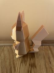 Low poly Pikachu figūrėlė (3d atspausdinta)