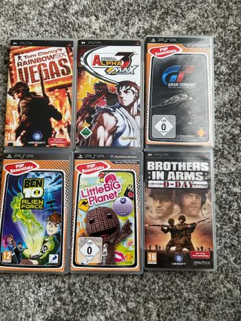 PSP Žaidimų Komplektas Pigiai!