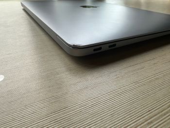 Apple Macbook Air M1 16/1tb for sale
