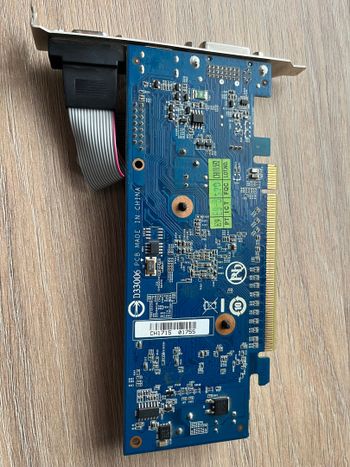 Gigabyte GeForce 210 1 GB 520 Mhz PCIe x16 GPU
