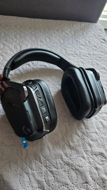 Logitech G935