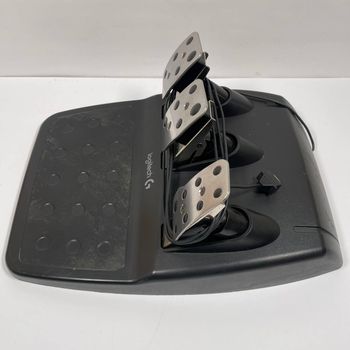 Logitech G29 Driving Force Racing Wheel and Floor Pedals, Real Force Feedback