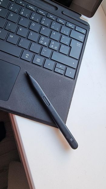 Surface Pro 8