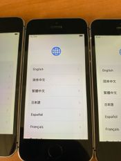 Apple iPhone SE 64GB Space Gray