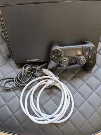 Get PlayStation 4, Black, 500GB jailbreak 9.0 su daug 80 zaidimu
