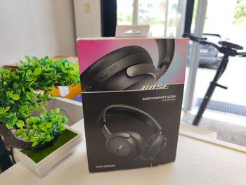 Kaip naujos Bose Quietcomfort Ultra su Garantija