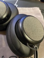 Redeem SACKit TOUCHit Over-ear, Active Noise Cancelling