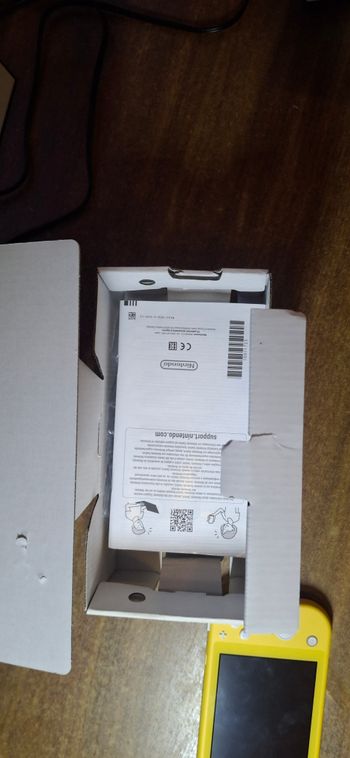 Nintendo Switch Lite, Yellow, 32GB