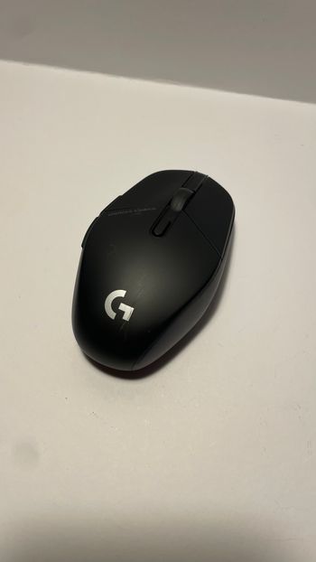 Logitech G303 Shroud Edition žaidimų pelė