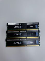 Corsair XMS3 6 GB (3 x 2 GB) DDR3-1600 Black / White PC RAM