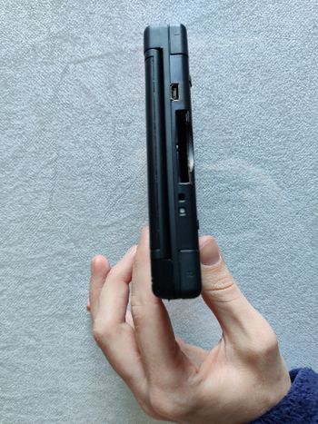 Nintendo DS Lite rojo dragón 