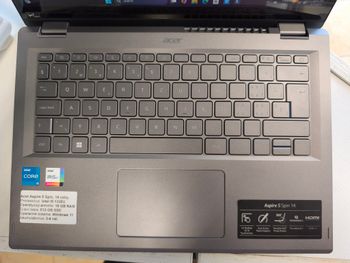 Acer Aspire 5 Spin 14 touchscreen Intel I5-1335u 16gb RAM 360 laipsnių