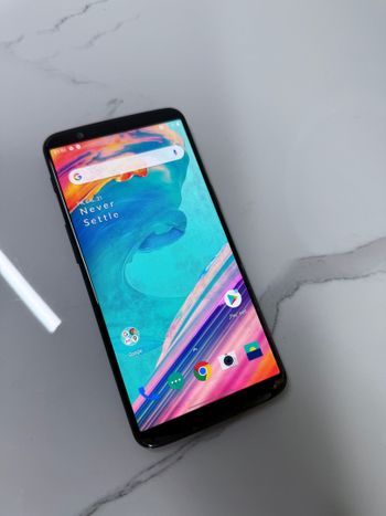 OnePlus 5T 128GB Midnight Black
