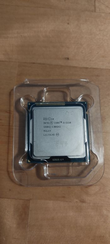 Intel Core i5-3330 3 GHz LGA1155 Quad-Core CPU