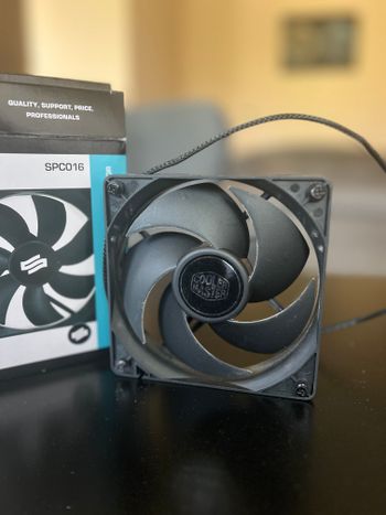 Cooler Master A12025-12RB-3MN-F1