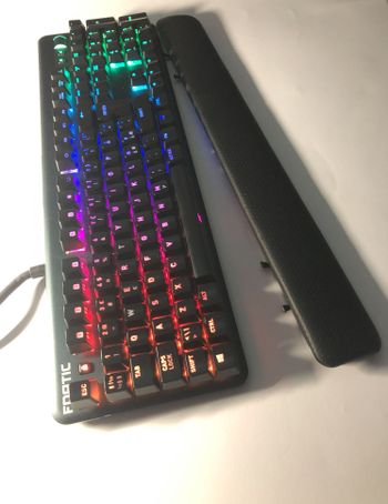 Fnatic Gear Streak RGB Mechaninė Šviečianti Žaidimų klaviatūra