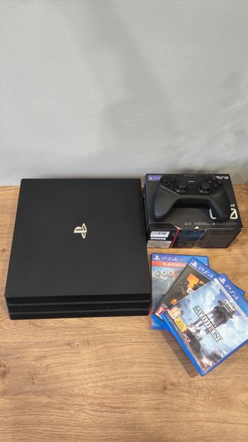 PlayStation 4 Pro, Black, 1TB