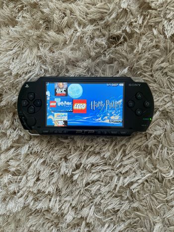 PSP 1000 + 58 zaidimai + minecraft! for sale