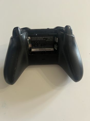 Buy Xbox/one/s/x/Pc pultelis orginalus Juodas
