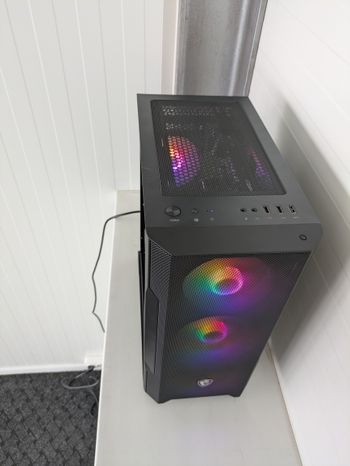Ryzen 5 2600 / 16GB / 512GB / GTX1080TI 11GB