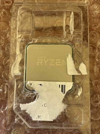 AMD Ryzen 5 2600 3.4-3.9 GHz AM4 6-Core CPU