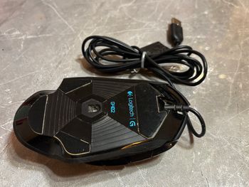 Buy Logitech G402 Gaming Mouse Pėlė