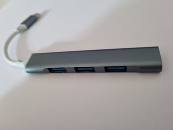 TYPE C TO 4X USB 3.0