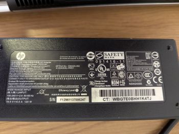 HP DV9 / 17" / i7 / Radeon / 256GB SSD / 700GB HDD