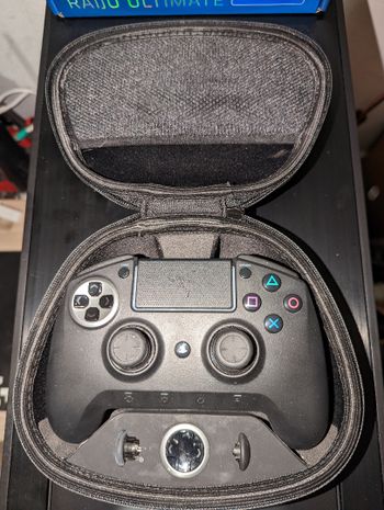 Redeem Manette Razer Raiju Ultimate (sans fil + câble)
