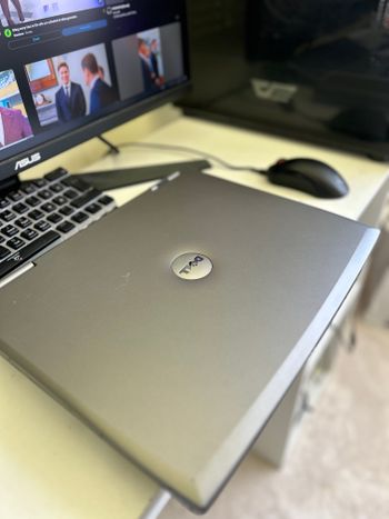 Dell Latitude D505 (PP10L) - Pentium M 1.6GHz/1GB RAM/70GB HDD