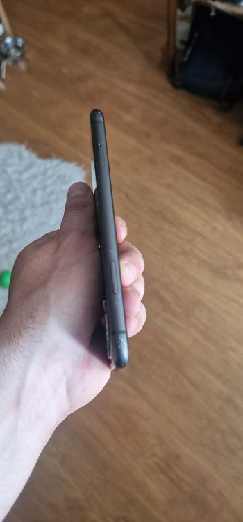 Redeem Apple iPhone 11 256GB Black