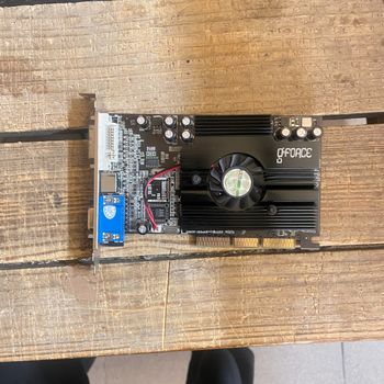 NVidia Geforce GPU AGP S-Video Vga DVI jungtys vaizdo plokste korta