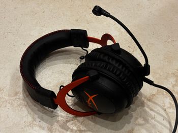 HyperX Cloud 2 + Sound Card Gaming Headphones