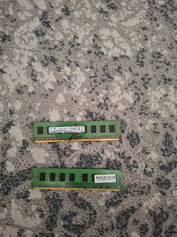Samsung 8 GB (2 x 4 GB) DDR3-1333 Black PC RAM