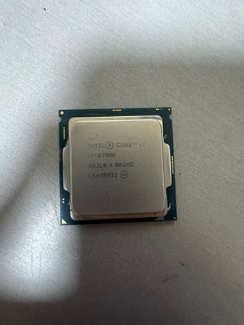 Intel Core i7-6700K 4.0-4.2 GHz LGA1151 Quad-Core CPU