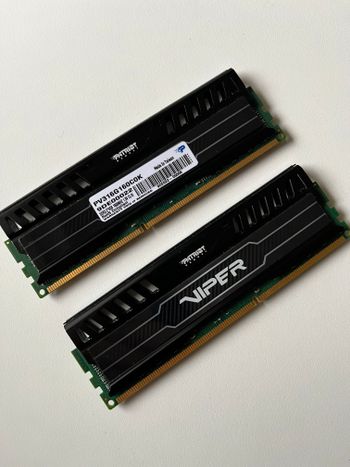 Patriot Viper 3 16 GB (2 x 8 GB) DDR3-1600 Black / Silver PC RAM