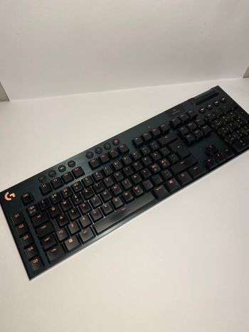 Logitech G915 wireless belaidė žaidimų klaviatūra gaming keyboard