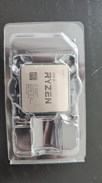 Pirkti AMD Ryzen 7 3700X 3.6-4.4 GHz AM4 8-Core CPU