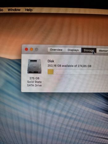 Apple macbook pro 2010. 