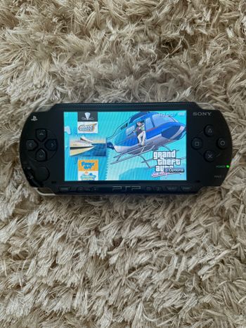 Buy PSP 1000 + 58 zaidimai + minecraft!