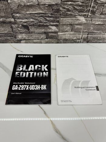 Gigabyte GA-Z97X-UD3H-BK Intel Z97 ATX DDR3 LGA1150 3 x PCI-E x16 Slots Motherboard