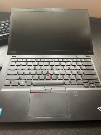 T490s i5-8365U 8GB RAM 256 SSD