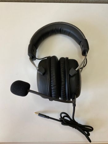 HyperX Cloud II žaidimų ausinės gaming headphones