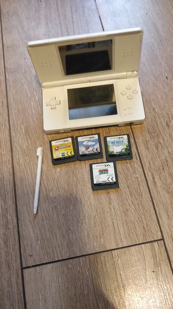 Nintendo DS Lite, White