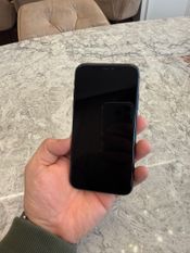 Apple iPhone 11 64GB Black