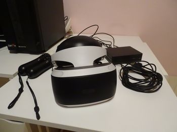 PS4 VR akiniai
