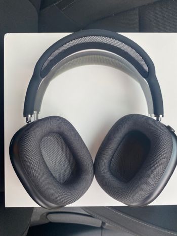 Redeem Apple AirPods Max