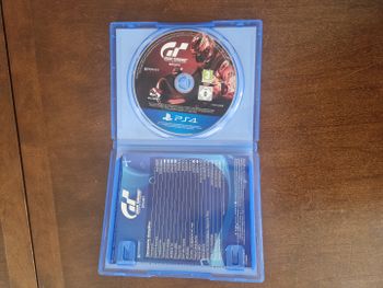 6 ps4 žaidimai.